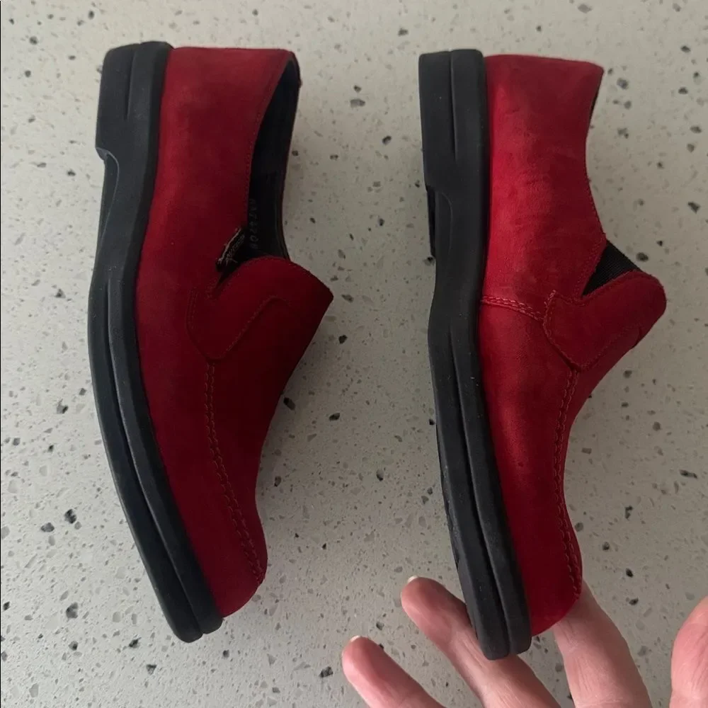Mephisto Women’s Cool Air Breathable Red Suede Leather Loafers Slip-On Size 7.5 - Picture 12 of 14
